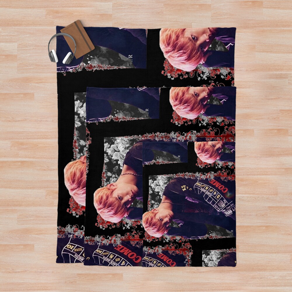 Park Chanyeol Floral Design Throw Blanket - Image 3