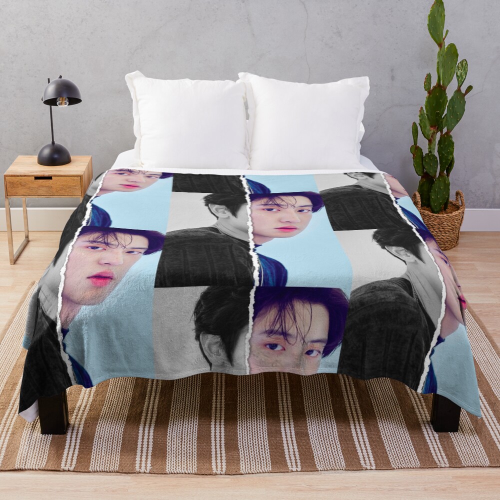 Exo Chanyeol Divided Photo Throw Blanket